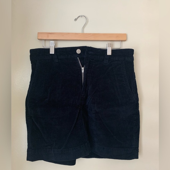 Everlane corduroy skirt - Picture 3 of 6